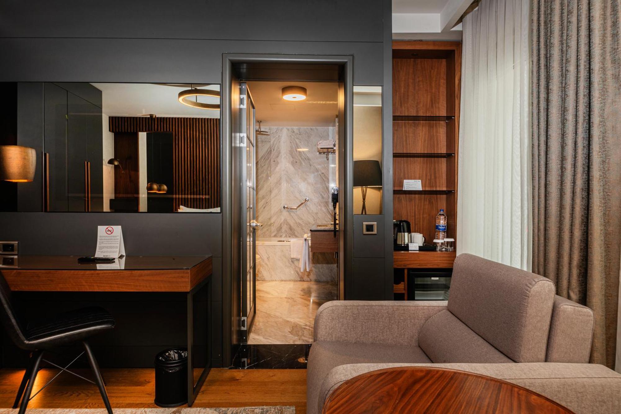 Levni Plus Hotel Istanbul Eksteriør billede